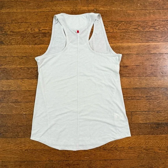 Tracksmith Horizon Tank - Picture 3 of 3